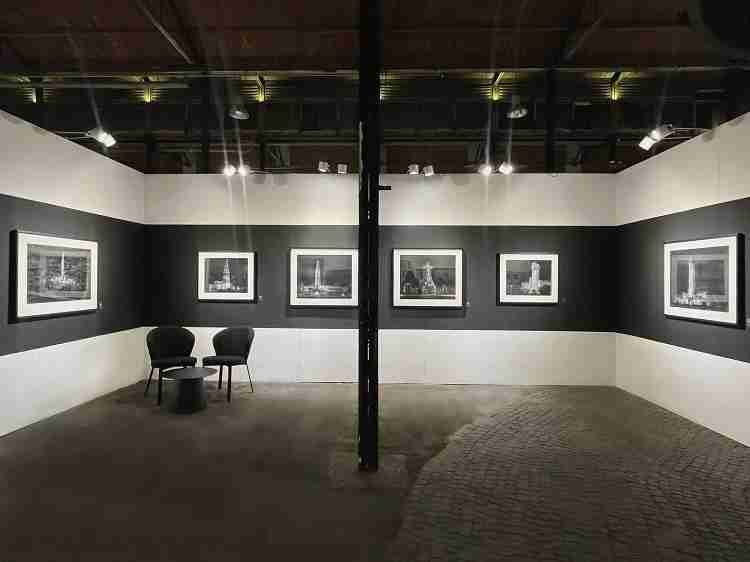 Pinta BAphoto 2023. Pinta BAphoto en su 19 Edición contó con la presencia de más de 100 artistas y 42 galerías nacionales e internacionales. El equipo curatorial de Pinta Photo 2023 estuvo conformado por Irene Gelfman, Barbara Golubicki y Francisco Medail. Nuevamente logró reunir a artistas, galeristas, coleccionistas en la más importante convocatoria de la fotografía a nivel regional