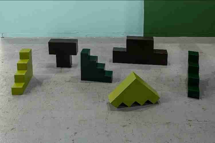 VIGIL GONZALES en arteba 2023. VIGIL GONZALES participó en la edición 2023 de arteba, que se llevó a cabo del 1 al 3 de septiembre en Costa Salguero, Buenos Aires, Argentina. Instalación de Karina Aguilera Skvirsky. Las piedras están vivas. Solo show.