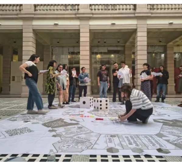 Curatoría Forense