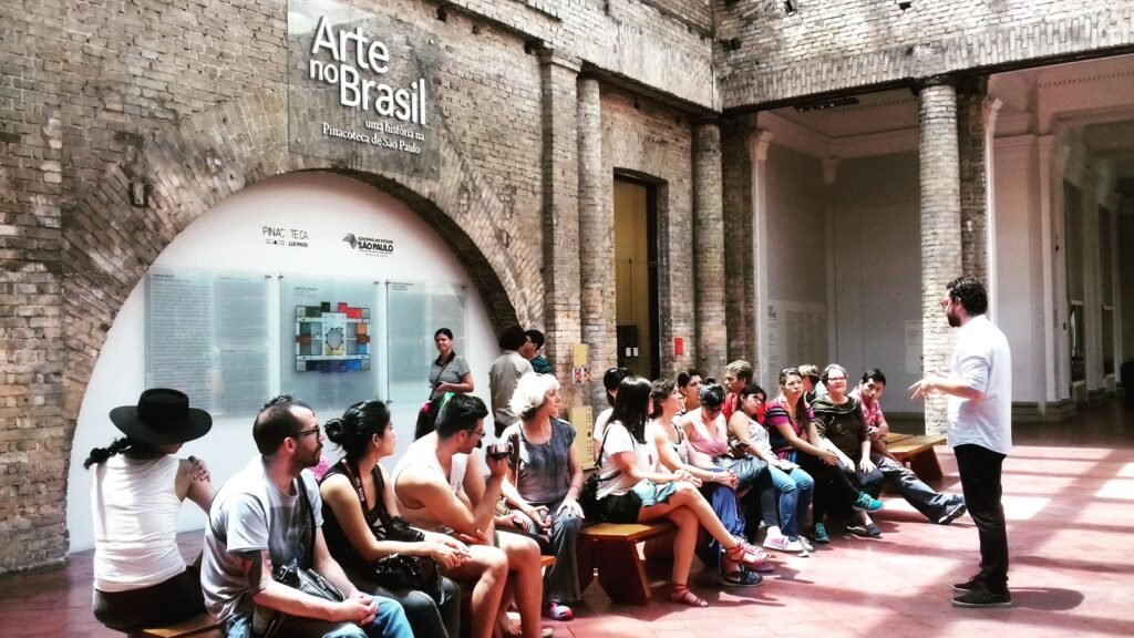 Social Summer Camp - Residencias de Arte en Latinoamérica.