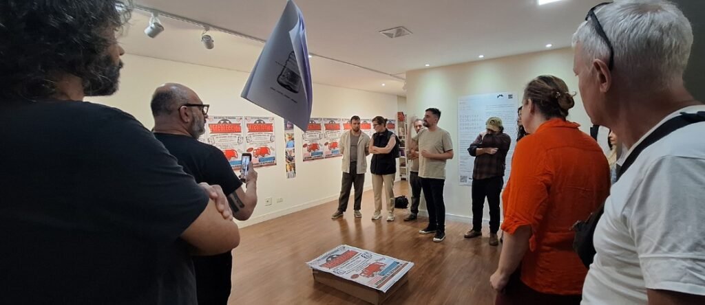 Uberbau_house Residencias. Desde 2016, Uberbau_house es un lugar de encuentro para la discusión, investigación, documentación y reflexión sobre arte contemporáneo en América Latina.